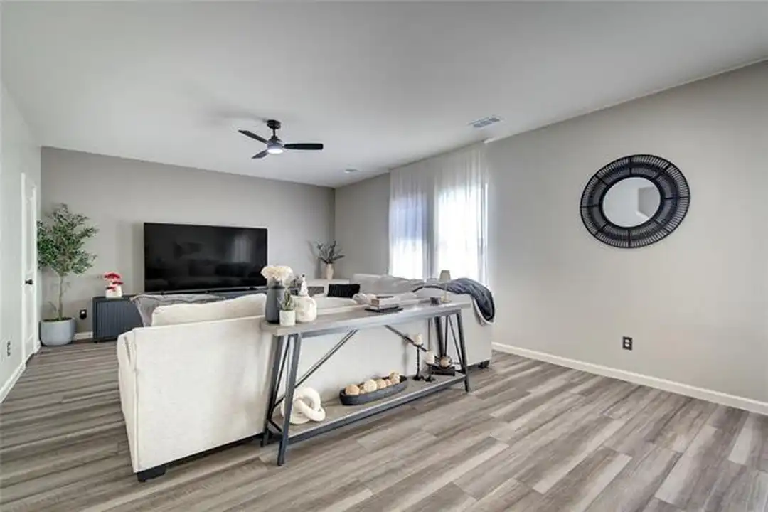 House in Heath - View 4