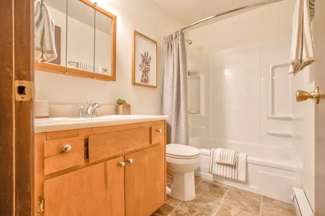 Cedar Crest Apartments - More