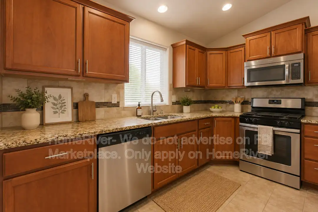 1811 W Maxine Ave - View 3