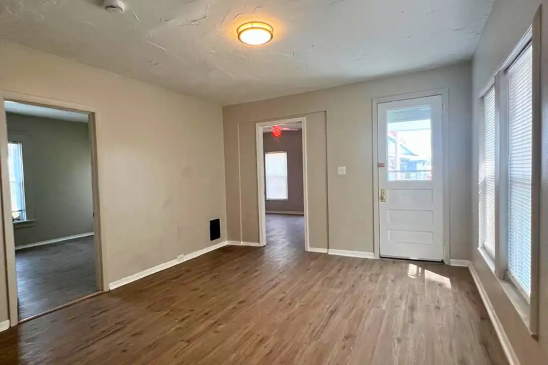 836 E 156th St unit UP - View 6
