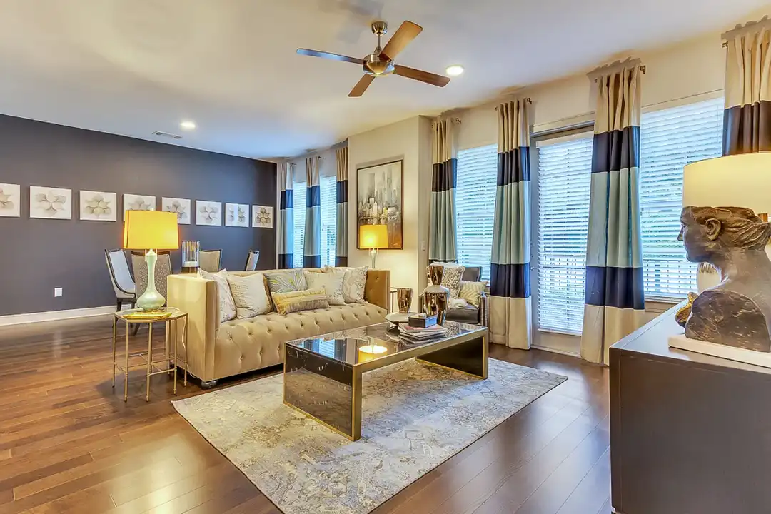 Apartament me 1 dhoma, 108 m²