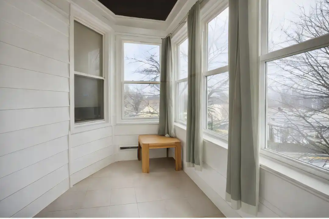90 N Spring St unit 1 - More