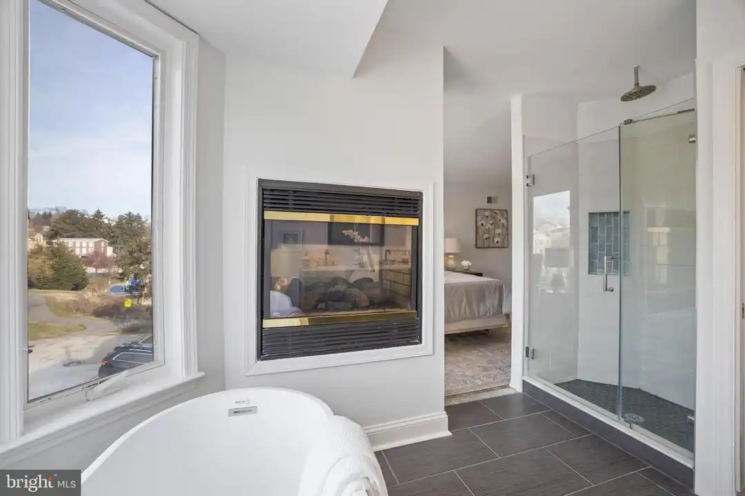133 Merion Ave - More