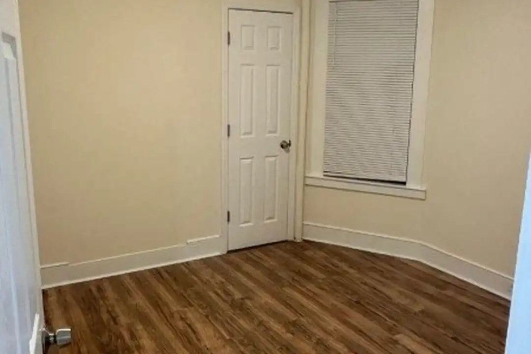 9 McKinley Ave - View 3
