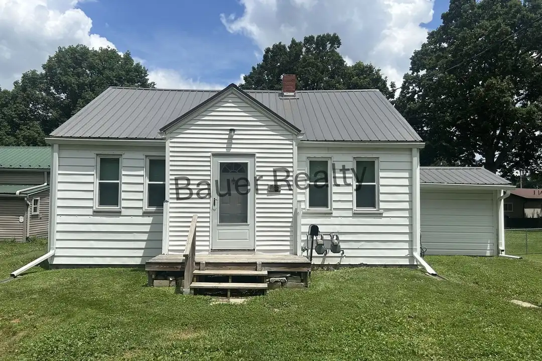 728 W 10th St unit front – photo 1 of 17