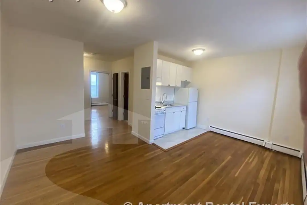 180 N Beacon St unit 3 - View 5