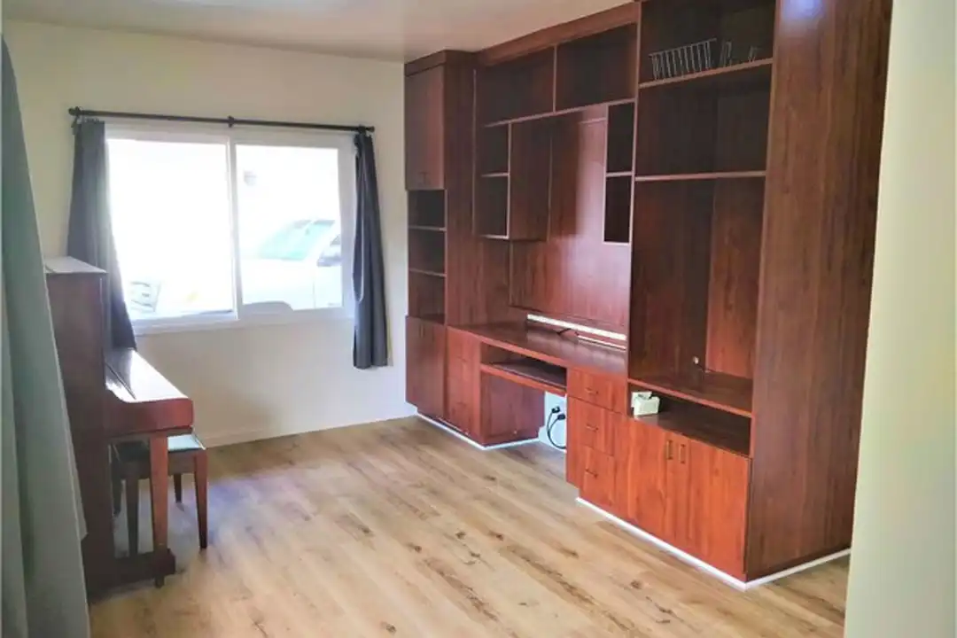 1205 Sierra Madre Blvd - View 6