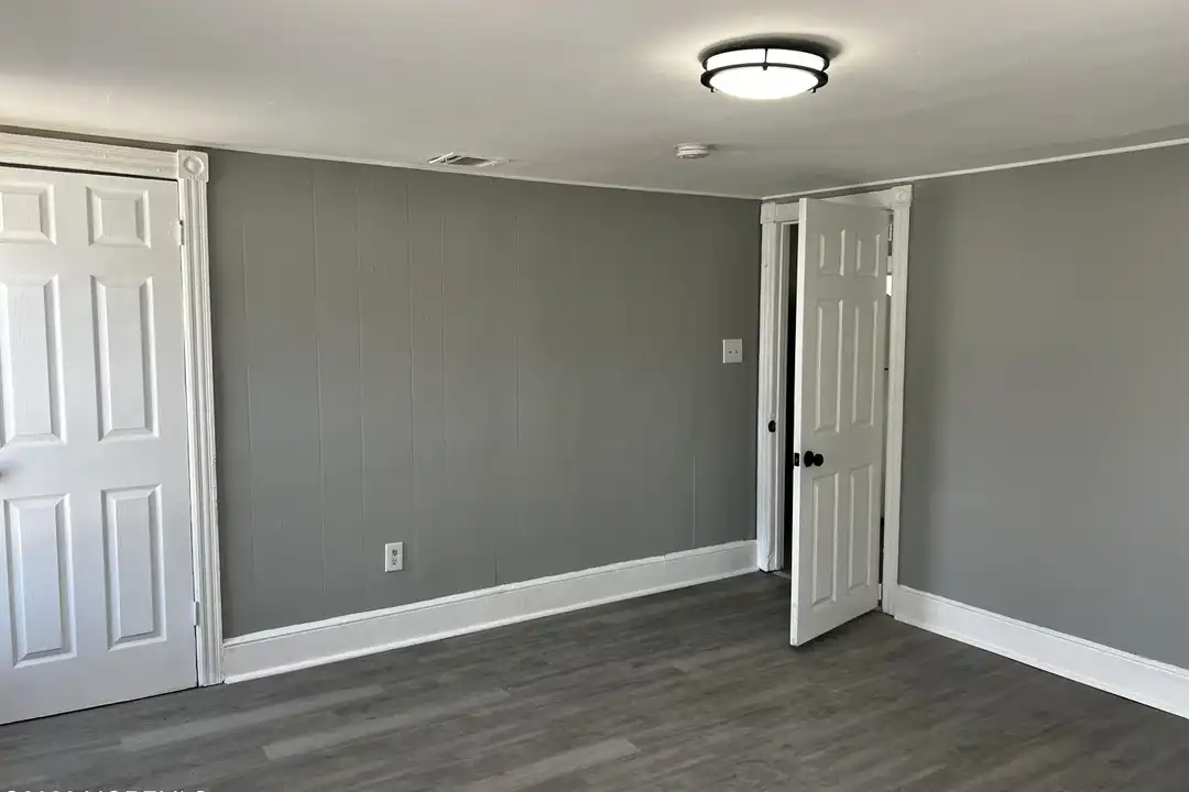 644 Church St unit 3 - View 5