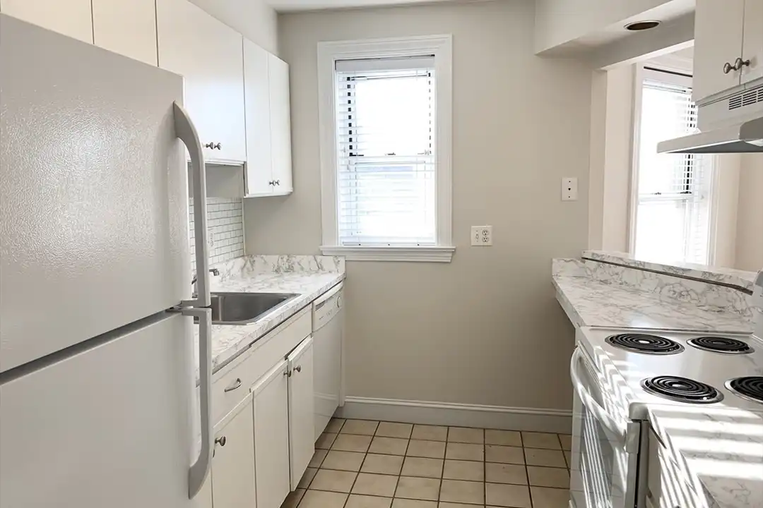 Apartment in Boston, Back Bay - View 5