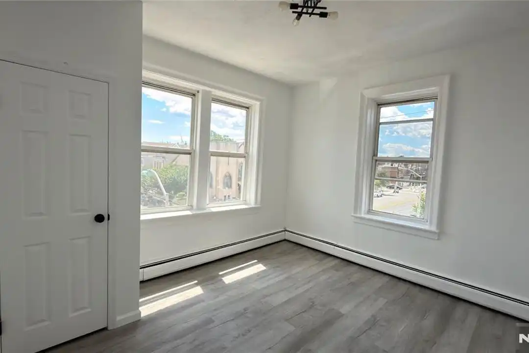 397 Avenue C unit 303 - View 4