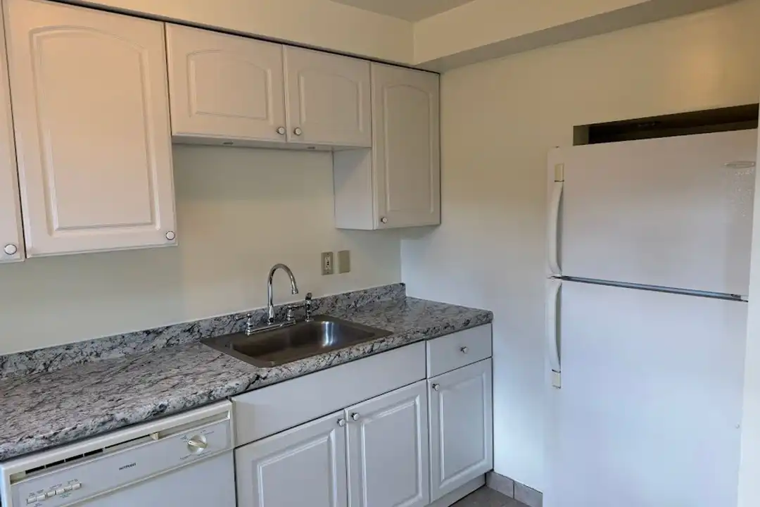 2355 Eldridge St unit SB - View 6