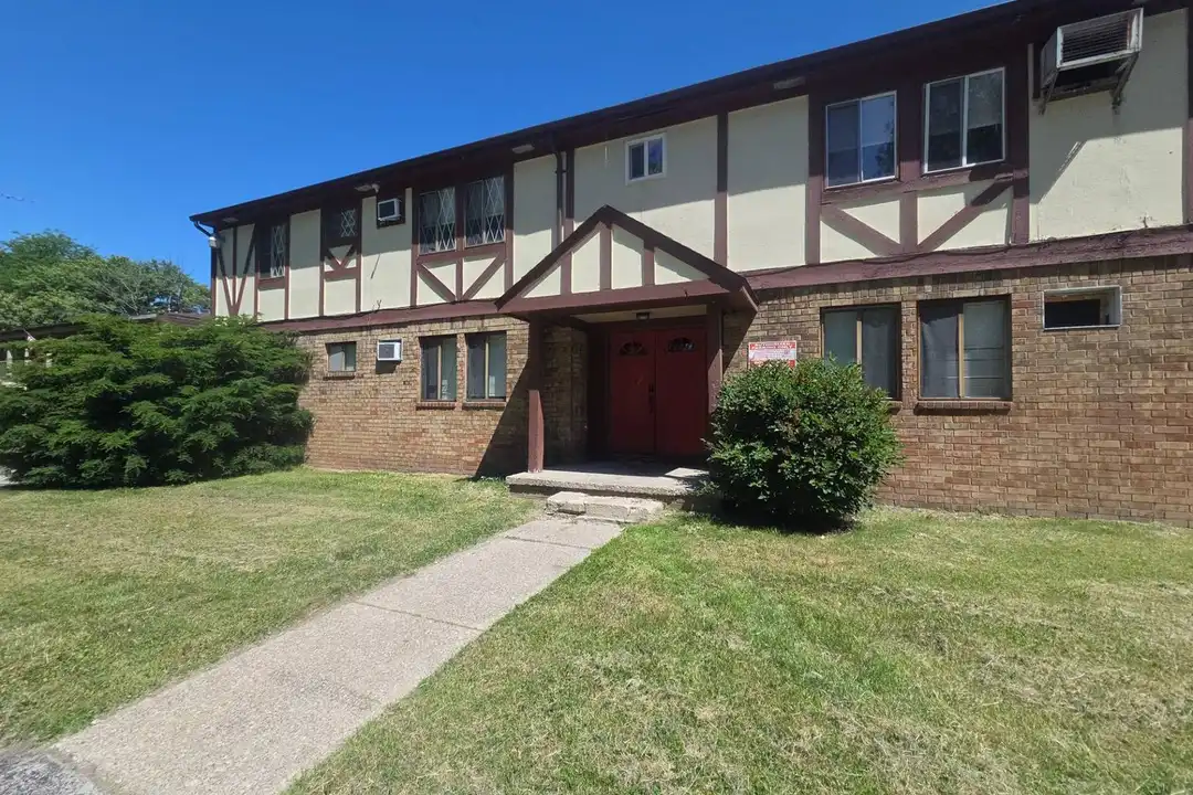 1509 Brooke Park Dr unit Unit 2 – photo 1
