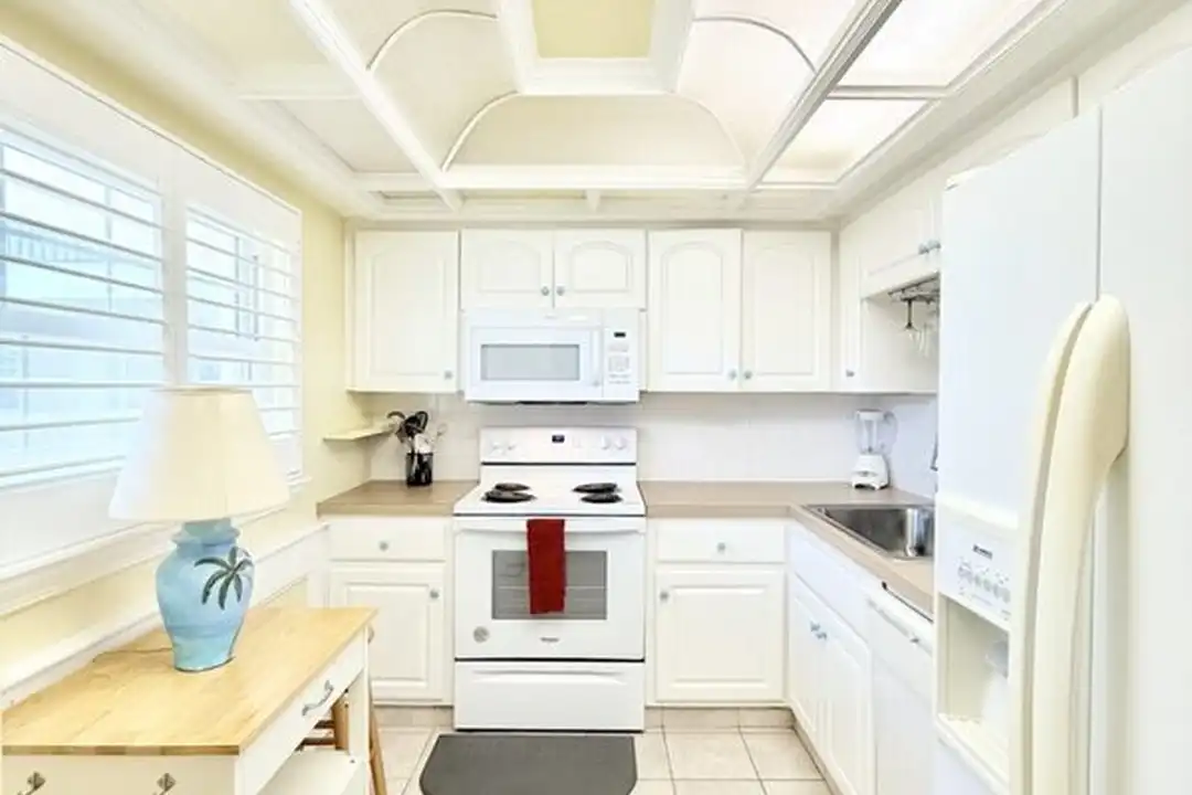 10350 Imperial Point Dr W unit 10 - View 6