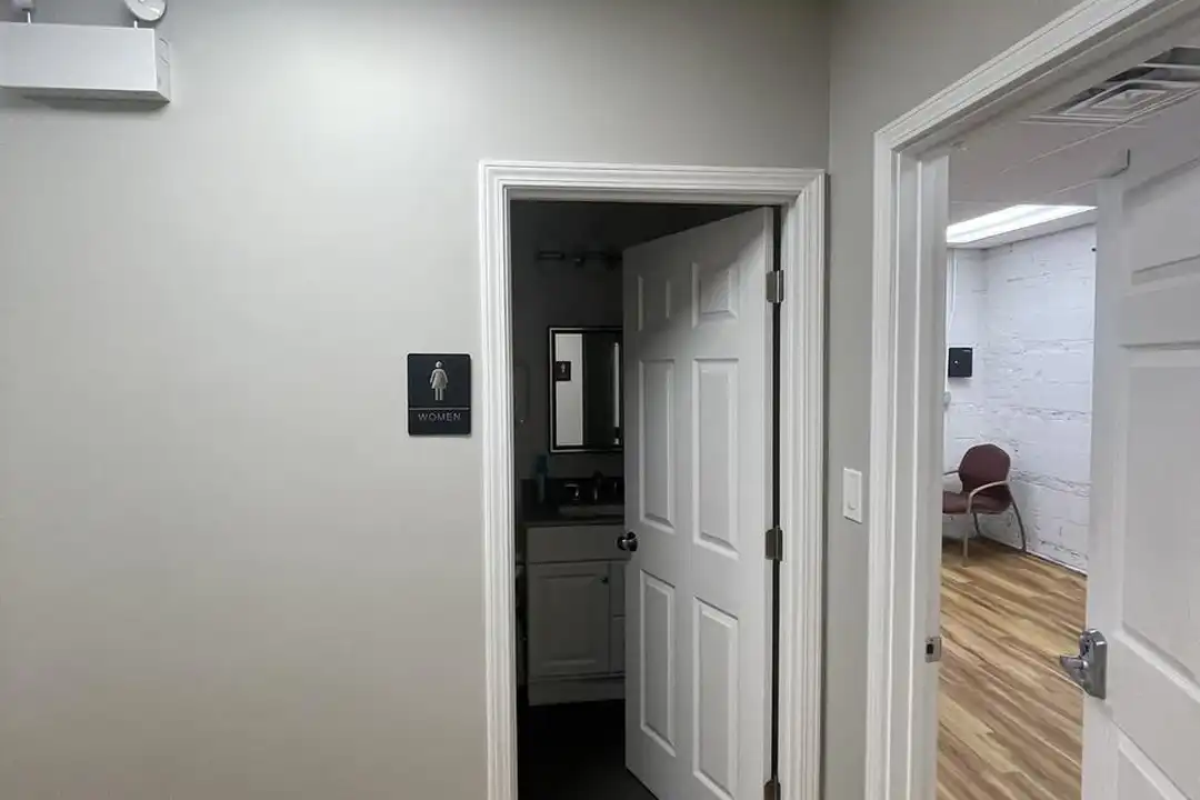 4122 W Grand Ave - View 5