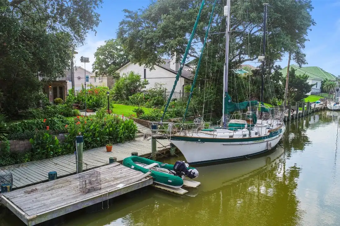5 Harbor Ln - View 4