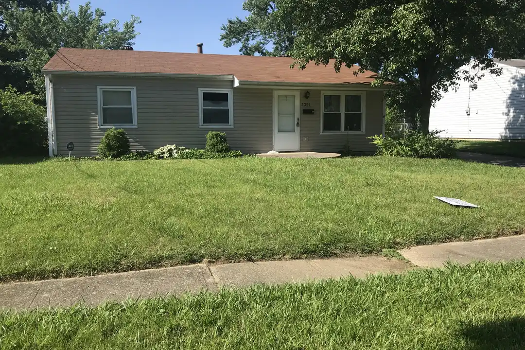 3351 Ainsworth Dr – photo 1