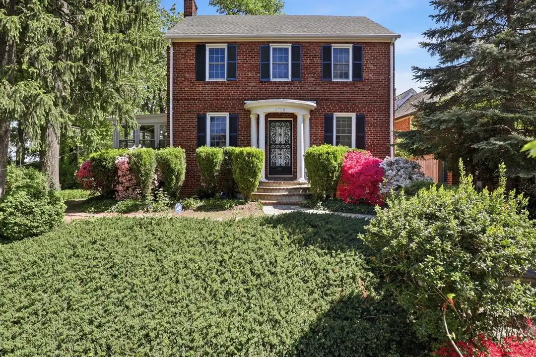 6205 29th St NW - View 2