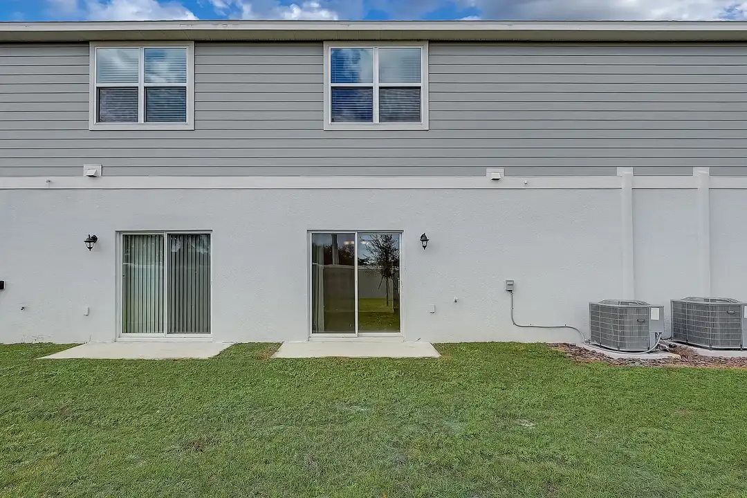 Simmons Trace - View 2