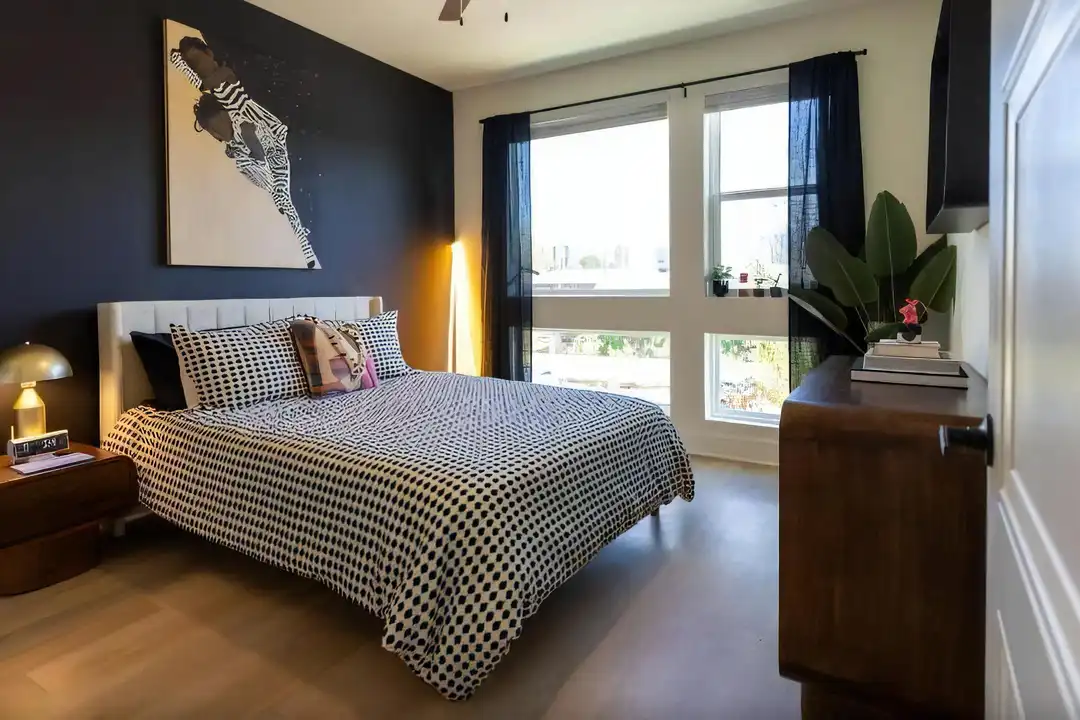 1200 Foster St NW – photo 1