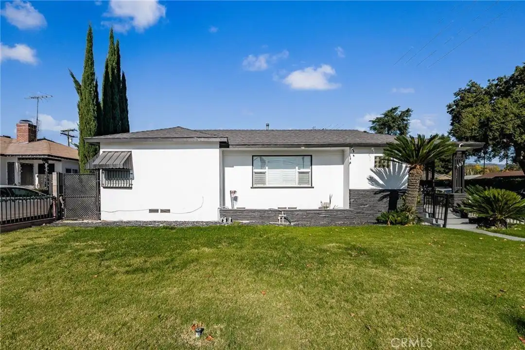 587 E Arrow Hwy - View 5