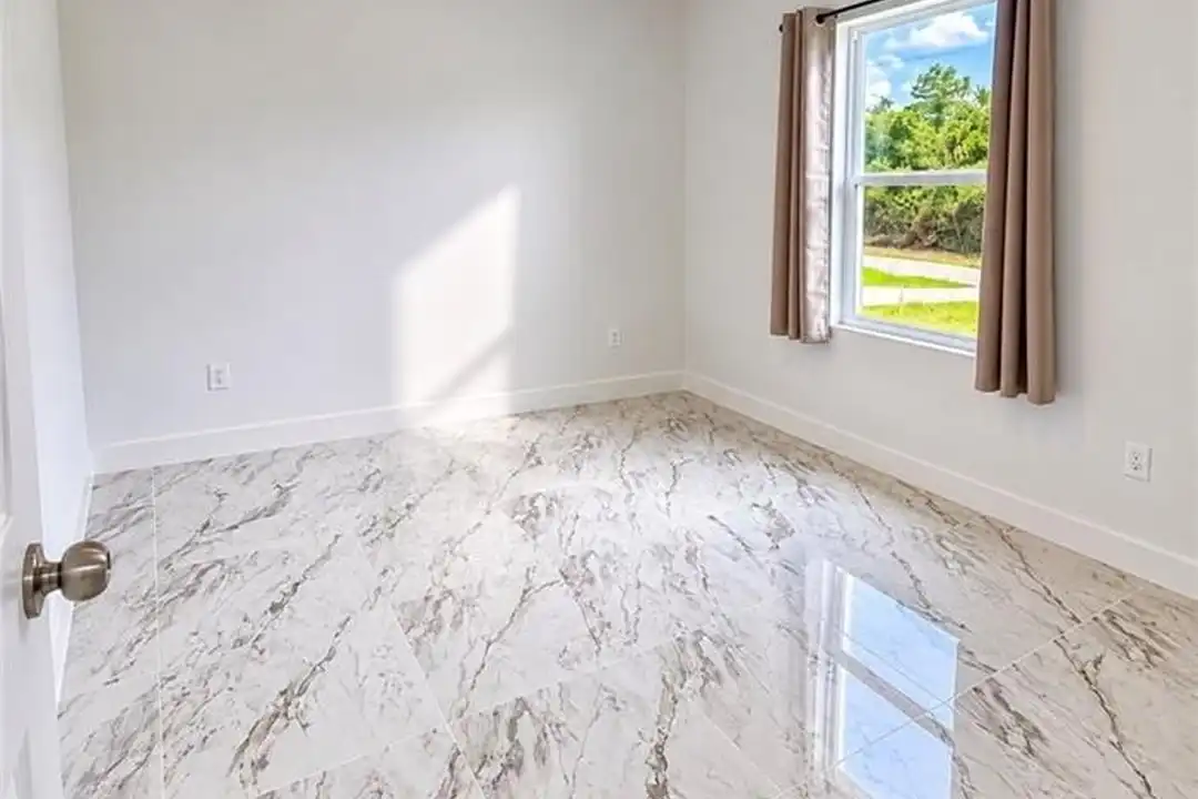 4618 25th St SW - View 5