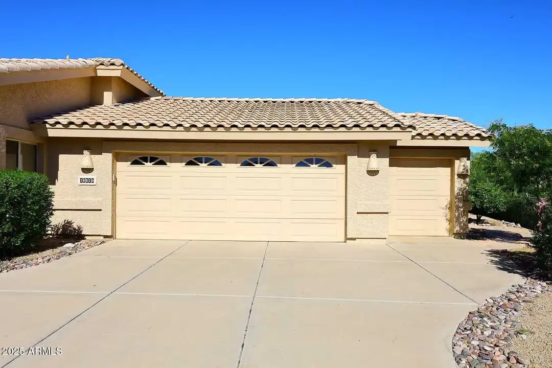 18510 E Leather Ln - View 3