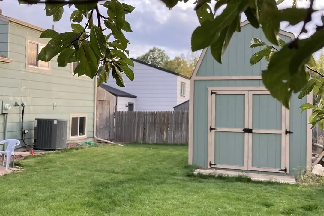 1661 Killarney St - View 4