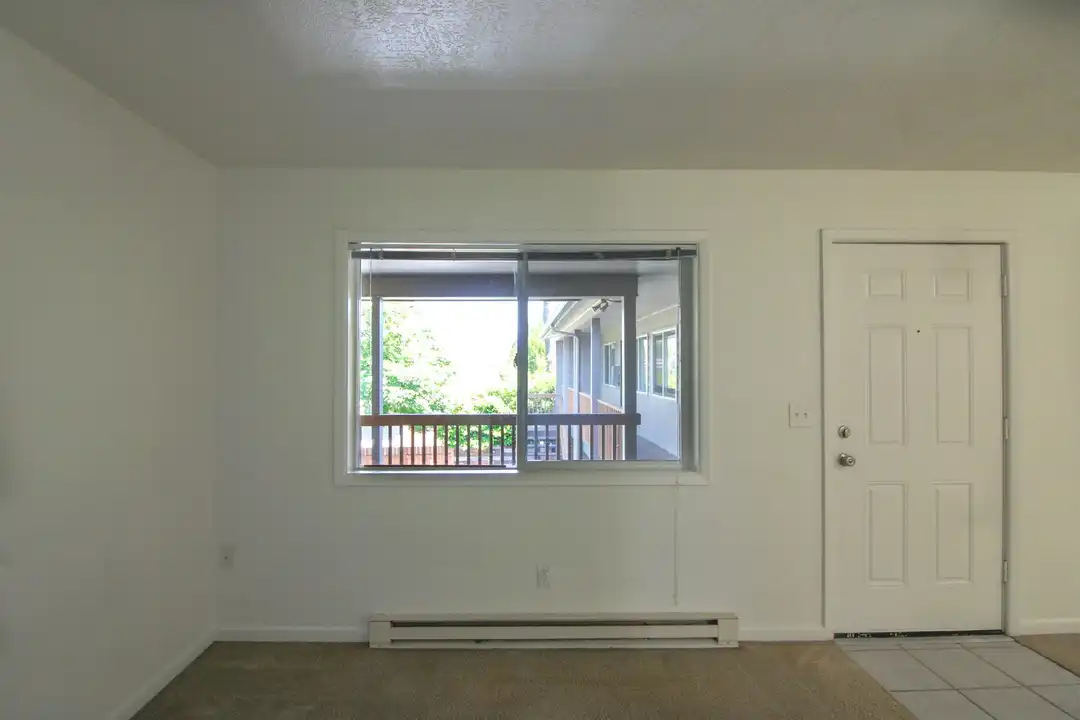 1136 Fairmount Ave S unit 10 - View 5
