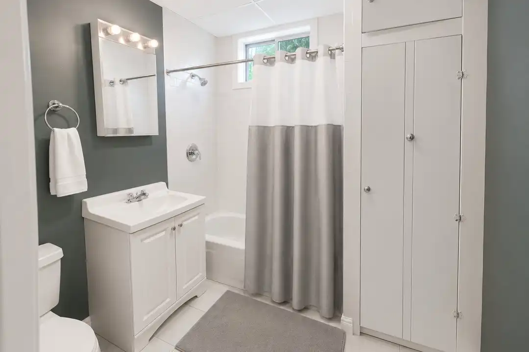 64 Henshaw St unit 2 – pohled 5
