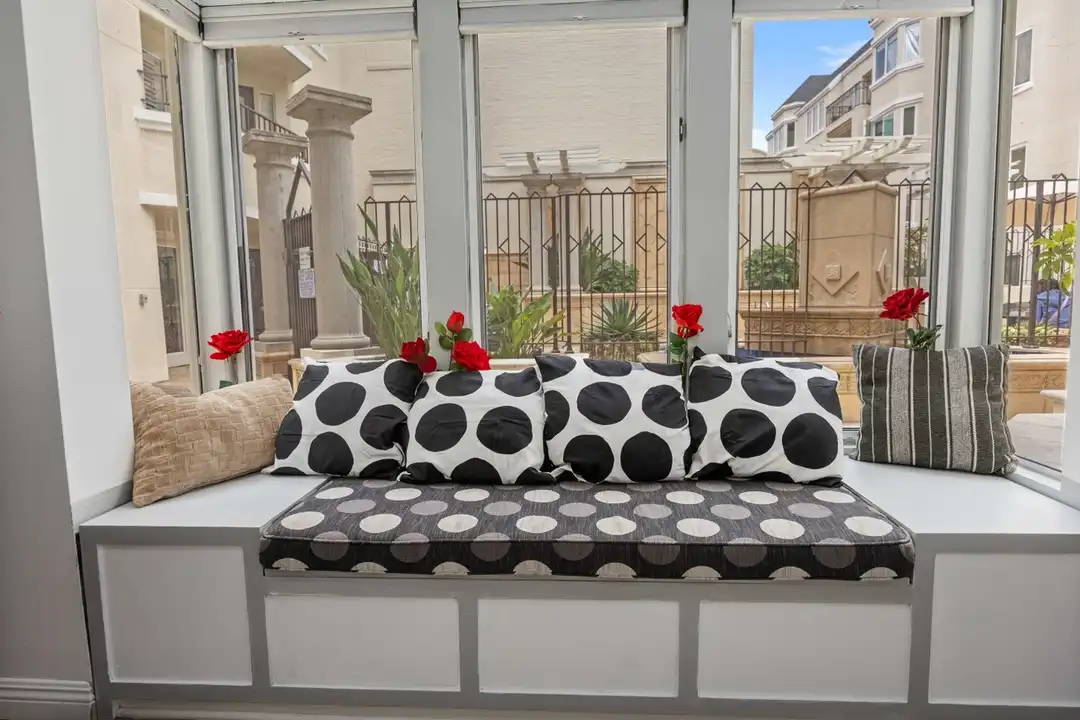 620 State St unit 123 - More