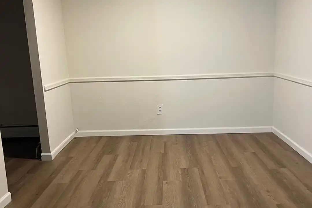700 Cherry Tree Rd unit 00 - I- 4 - View 3