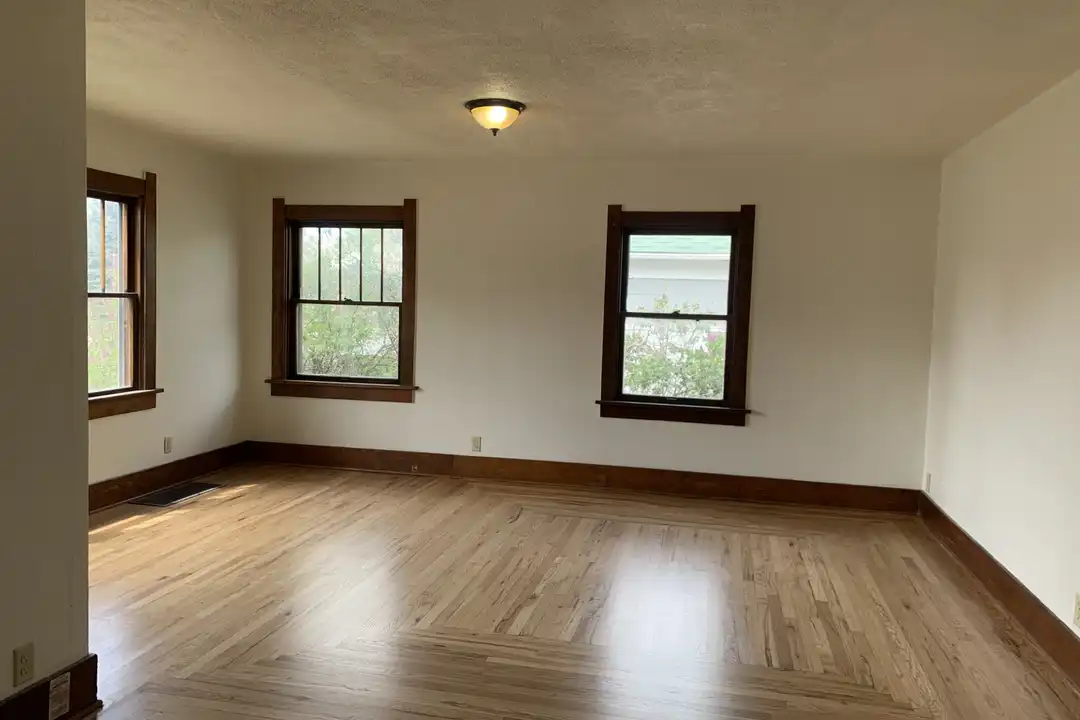 1017 E Harney St unit 1 - View 2
