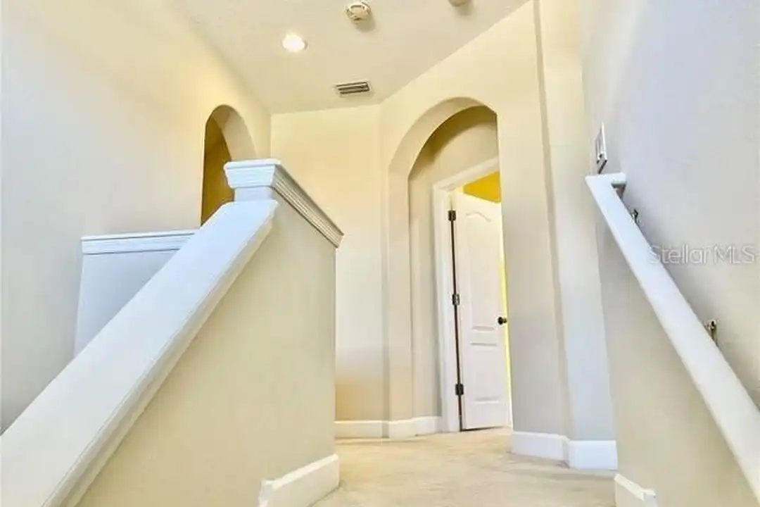 9654 Jasmine Brook Cir - More