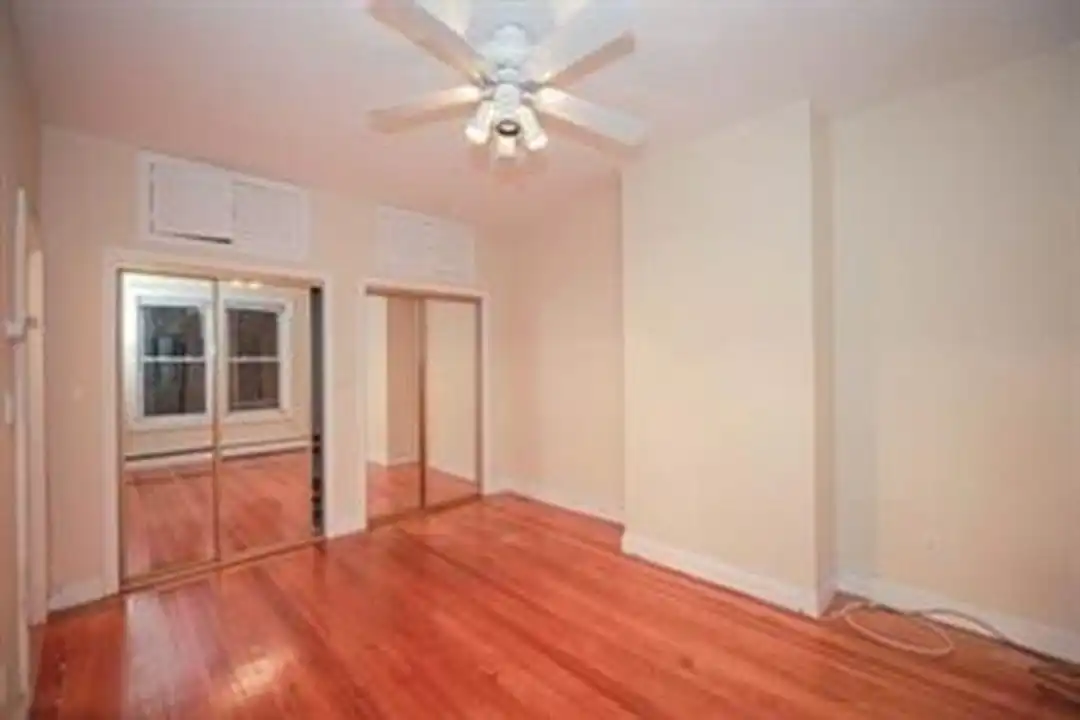 1751 Commonwealth Ave #0 – další