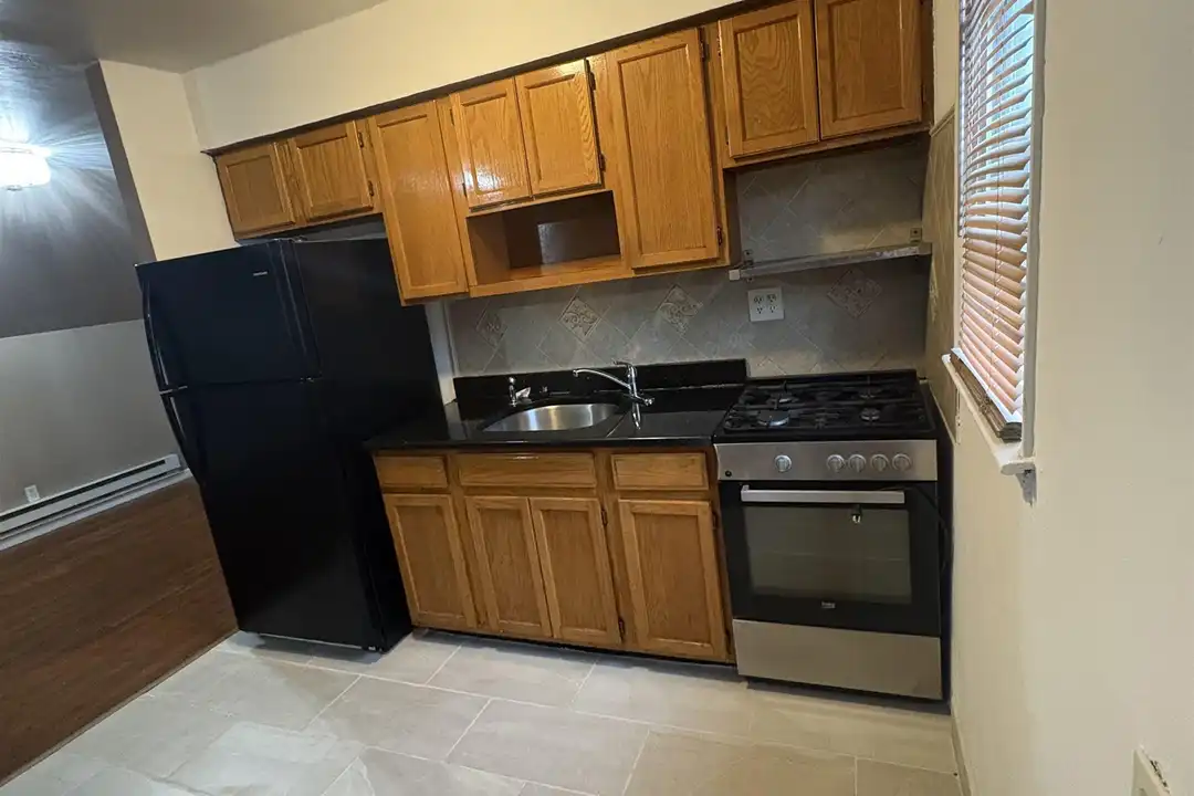 36 Pinecrest Rd #2 - View 2