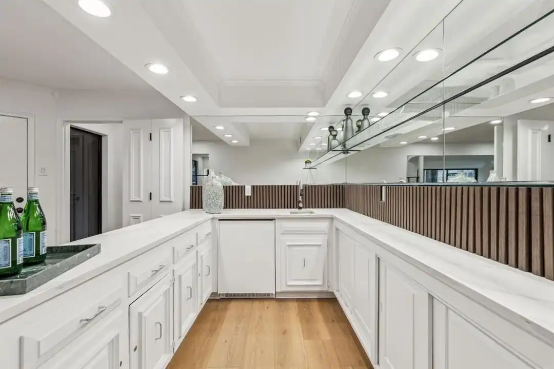 House in Dallas - View 5