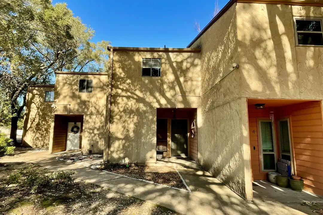 4345 Carter Creek Pkwy – photo 1