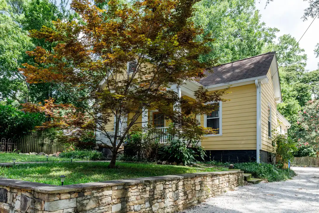 1514 Fairview Rd - View 3