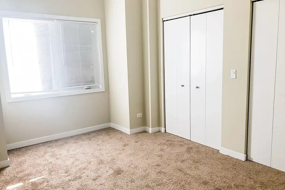 38-44 N. Paulina St. / 1710-1714 W. Warren Blvd. - View 6
