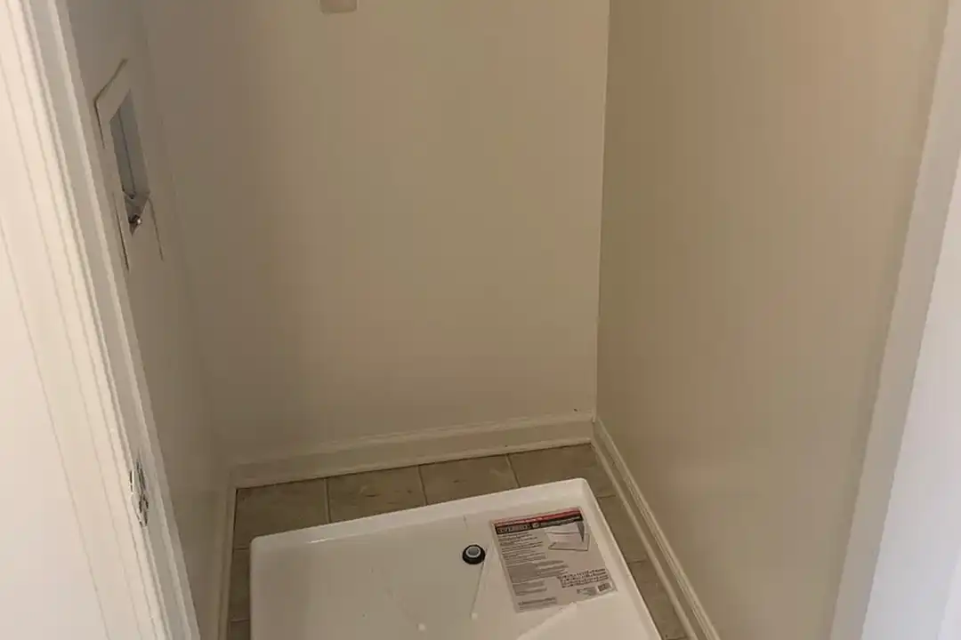 Victoria Village Apartments – photo 1 of 34