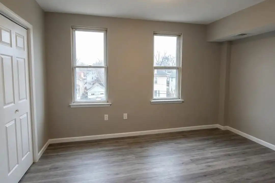 145 Cooper Ave unit 145 1N - View 5