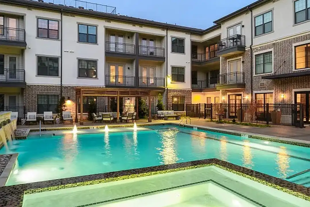 Everleigh Forestwood 55+ Active Adult Apartment Homes - View 3