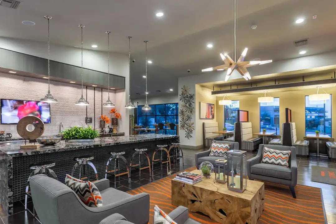 6407 Rialto Blvd - More