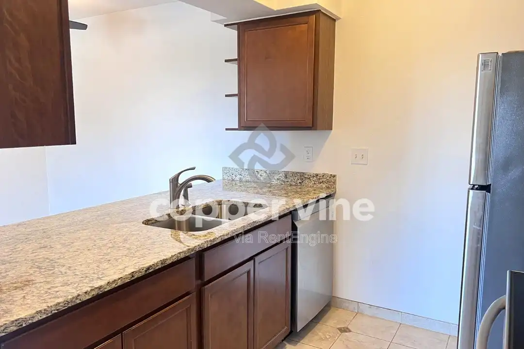 499 Wright St unit Apt 202 - View 4