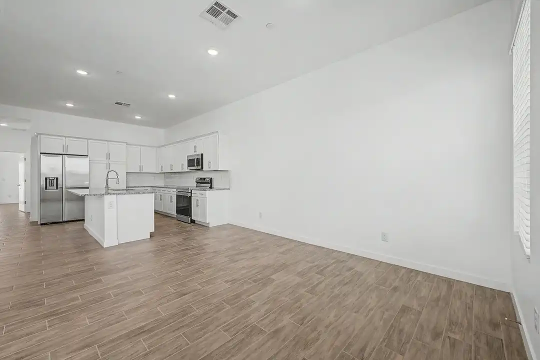 8232 E University Dr #118 - View 4