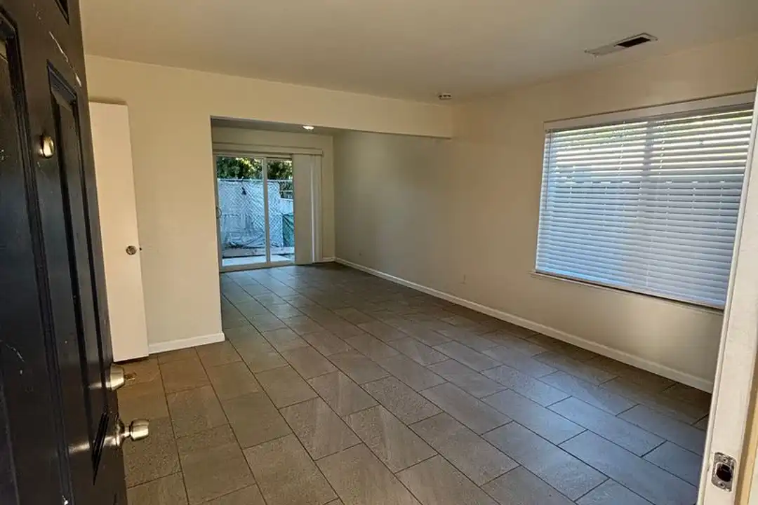 2415 O St unit 2419 - View 2