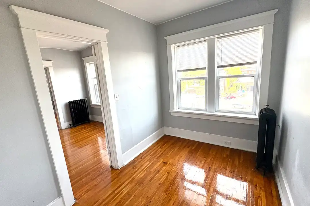 Apartment in Detroit, Midtown - View 4