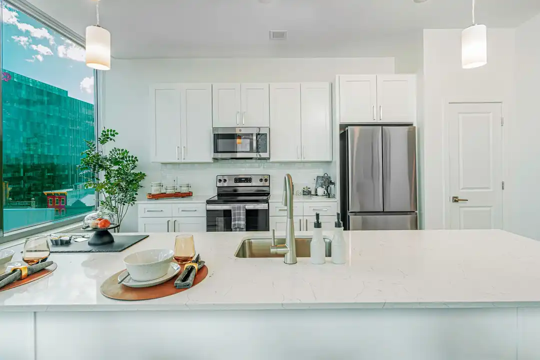 835 Hamilton St unit 612 - More
