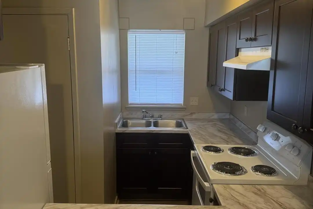 506 Grand Pre Boulevard - View 6