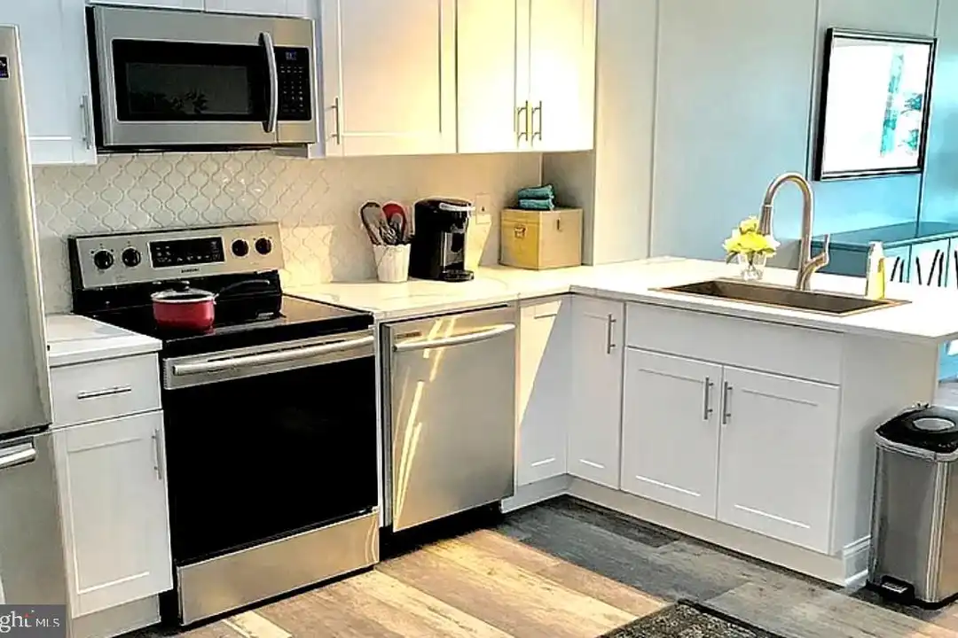 5230 Breezy Point Rd unit 202 - View 5